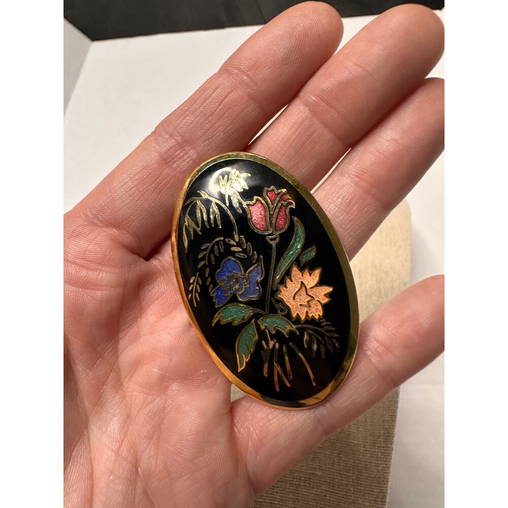 Vintage Enamel Brooch Pin Black and Gold Cloisonne Style Asian Oval